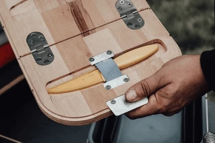 Detail integrovaného vodního systému a úložného prostoru